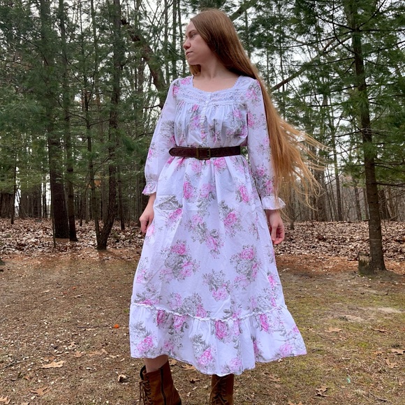 2021 Eileen West Floral Ruffle Nightgown Lace & Ribbon Trim Coquette Cottagecore - Picture 11 of 16